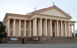 Зимний театр